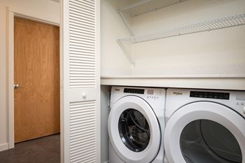 Crosswood | Washer and Dryer